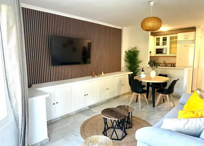 Апартаменты Carihuela Ii By Homes Malaga Торремолинос